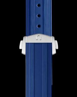 Bracelet de la Seamaster Diver 300M en caoutchouc bleu avec boucle déployante|OMEGA Online