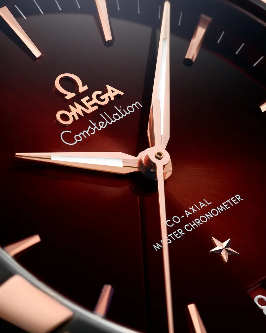 41 mm, acier ‑ or « Sedna™ » sur bracelet en cuir|OMEGA Outlet