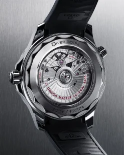 42 mm, acier sur bracelet caoutchouc|OMEGA Fashion