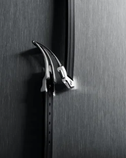 42 mm, acier sur bracelet caoutchouc|OMEGA Fashion