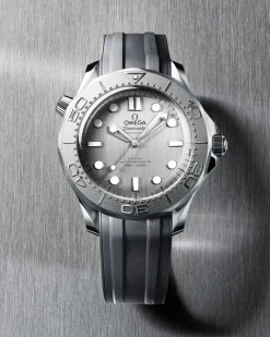 42 mm, acier sur bracelet caoutchouc|OMEGA New