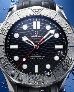 42 mm, acier sur bracelet caoutchouc|OMEGA Hot