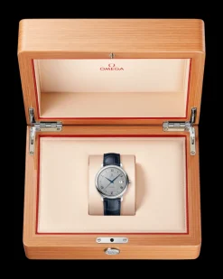 39,5 mm, acier sur bracelet en cuir|OMEGA Online