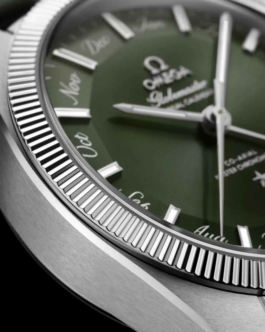 41 mm, acier sur bracelet en cuir|OMEGA Discount