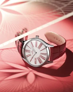 36 mm, acier sur bracelet en cuir|OMEGA New