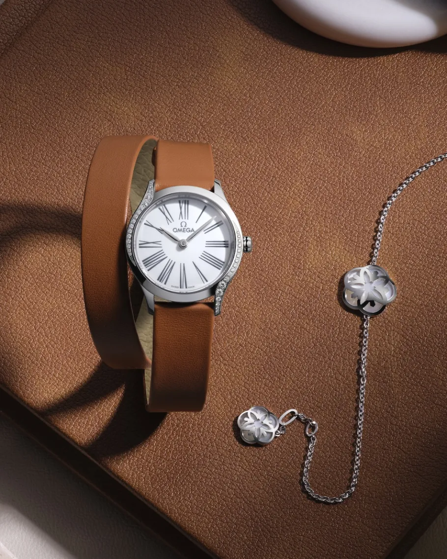 26 mm, acier sur cuir|OMEGA Best