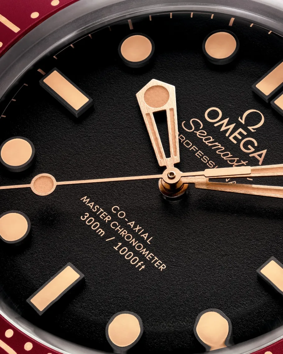 42 mm, Bronze gold sur Bronze gold|OMEGA Best