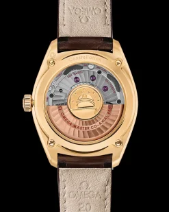 39 mm, or jaune sur bracelet en cuir|OMEGA Outlet