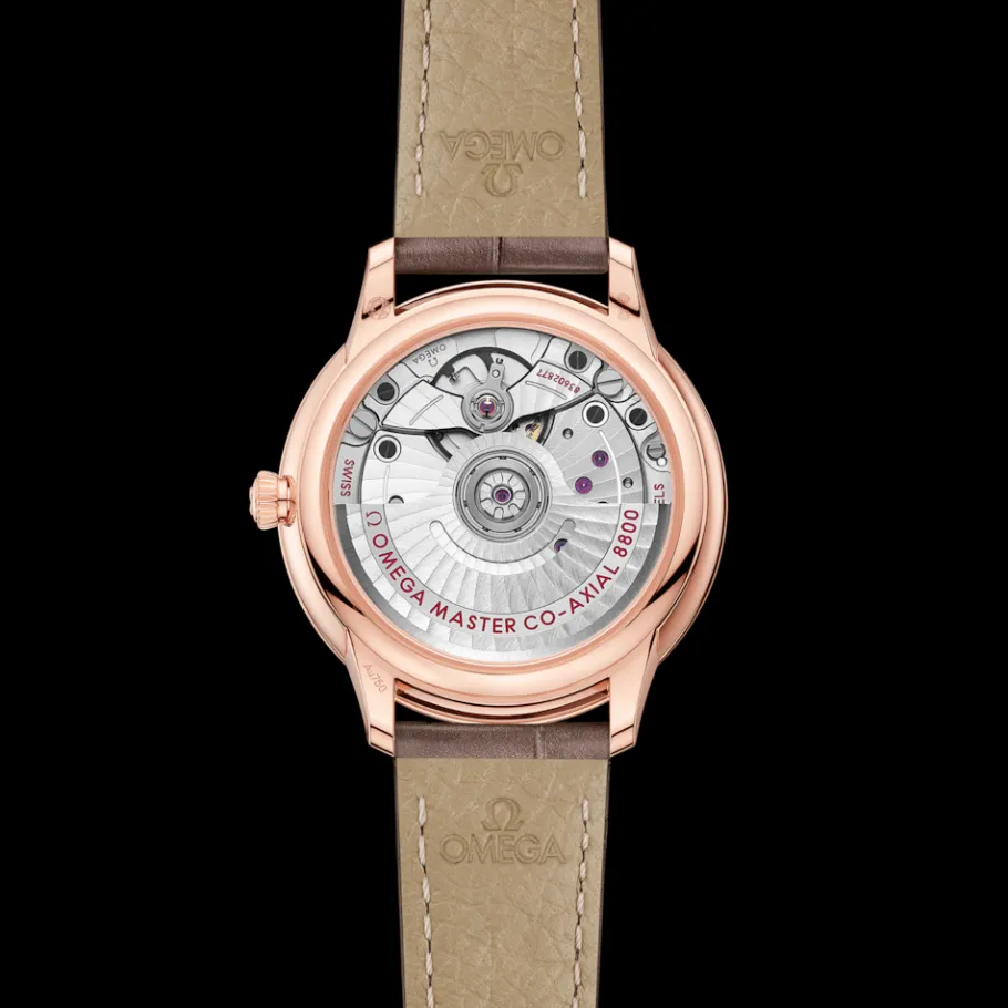 34 mm, or Sedna™ sur bracelet en cuir|OMEGA Clearance