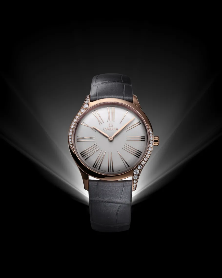 36 mm, or Sedna™ sur bracelet en cuir|OMEGA Clearance