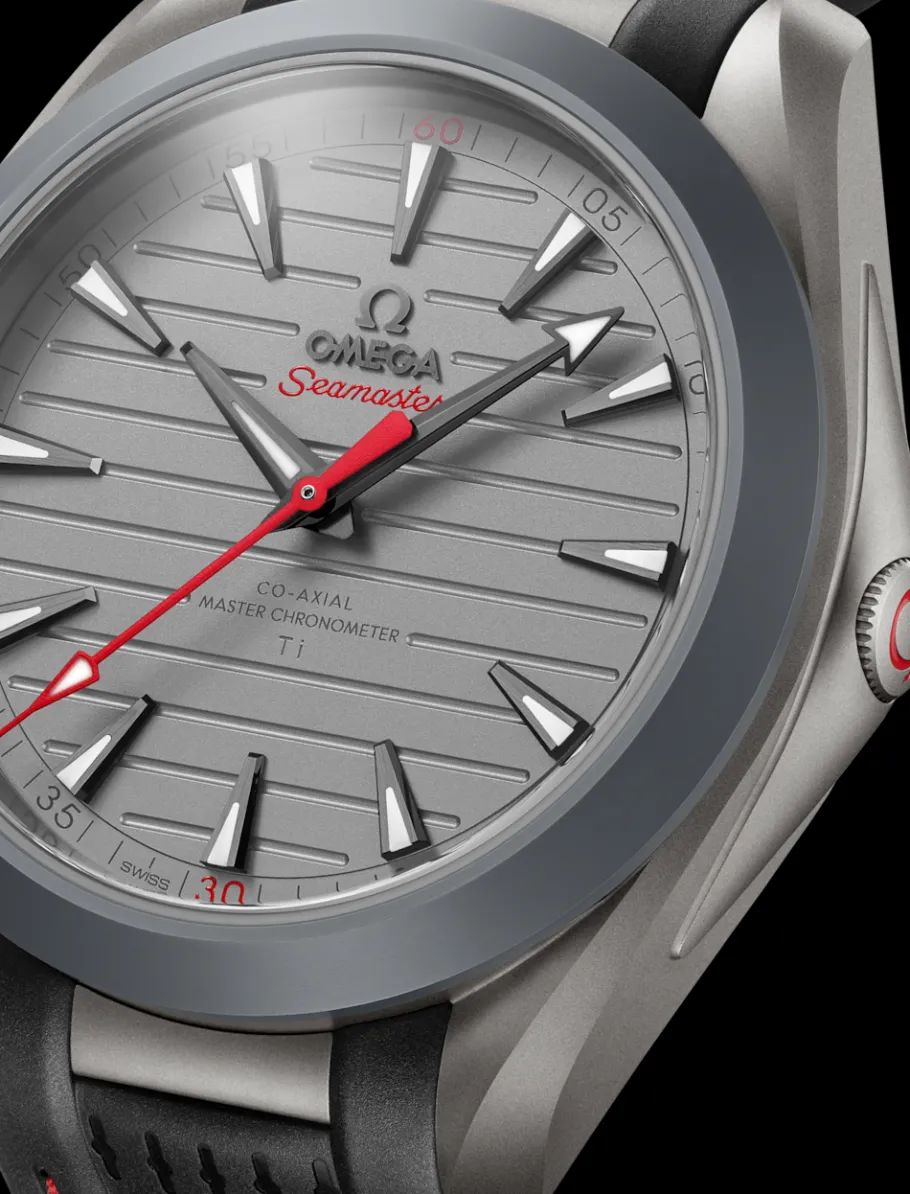 41 mm, titane sur bracelet caoutchouc|OMEGA Clearance